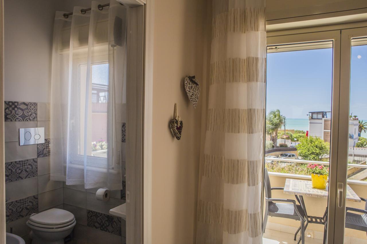 Le Notti Di Morfeo Bed & Breakfast San Leone Eksteriør bilde
