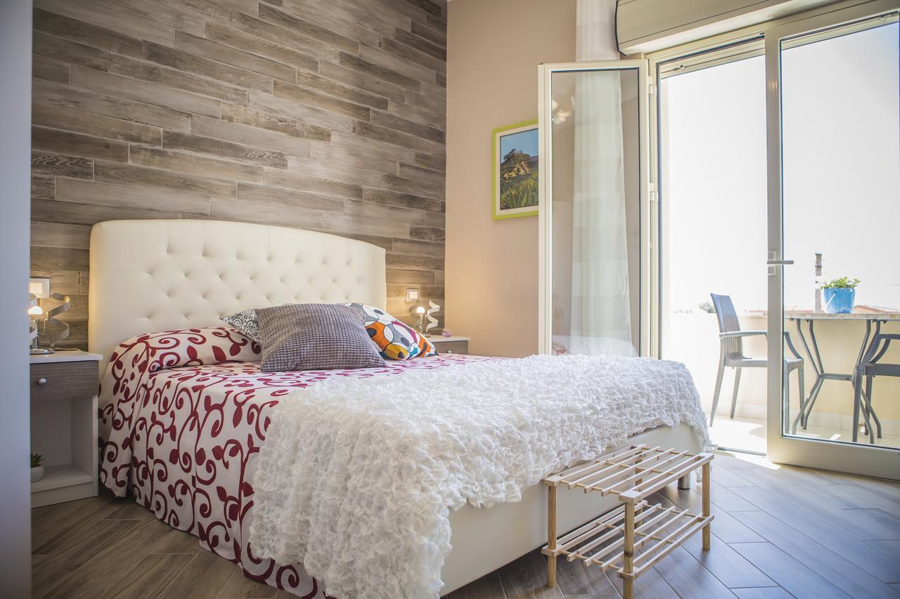 Le Notti Di Morfeo Bed & Breakfast San Leone Eksteriør bilde